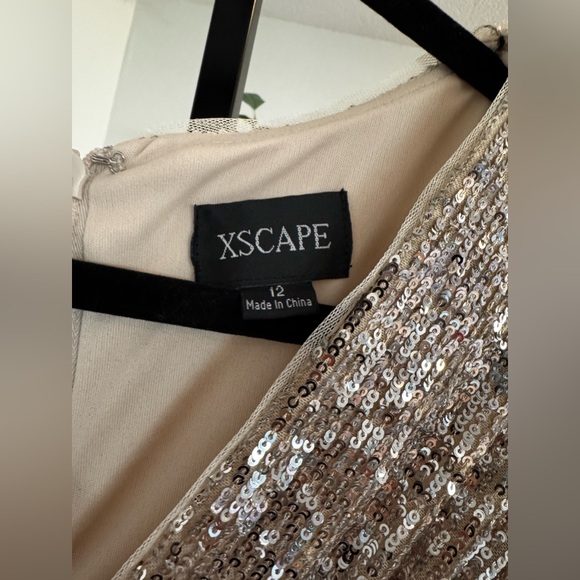 NWOT Long sleeve sequin top ballgown dress - Size 12 - Picture 6 of 6